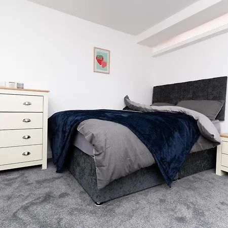 Apartment Clifton House